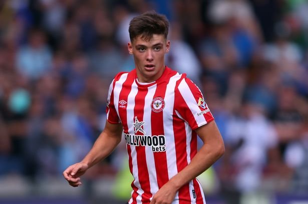 Manchester City plotting a move for Aaron Hickey to Etihad this summer