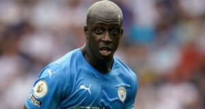 Benjamin Mendy to sue Man City over unpaid wages